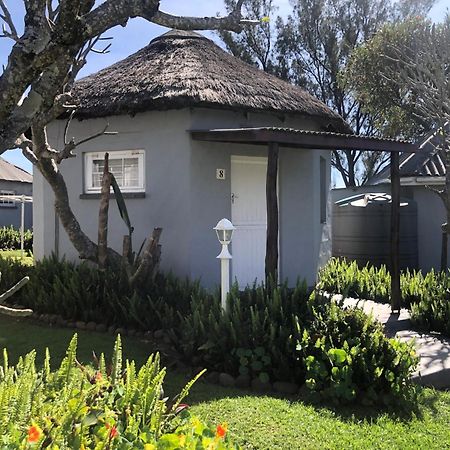 Trennerys Hotel Qolora Mouth Bagian luar foto