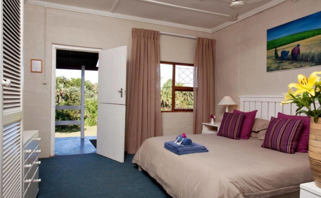 Trennerys Hotel Qolora Mouth Bagian luar foto